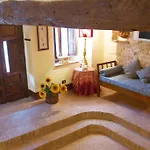 Alloggio per agriturismo Federico I *